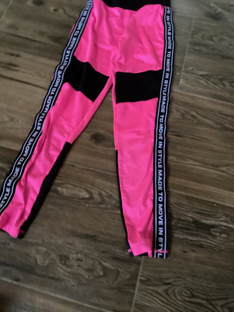 schöne Sporthose gr.158/164