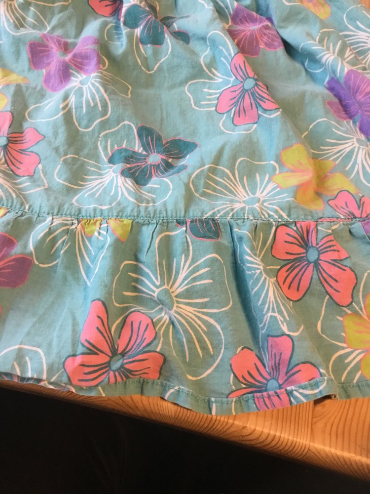 Süßes Kleid gr.122