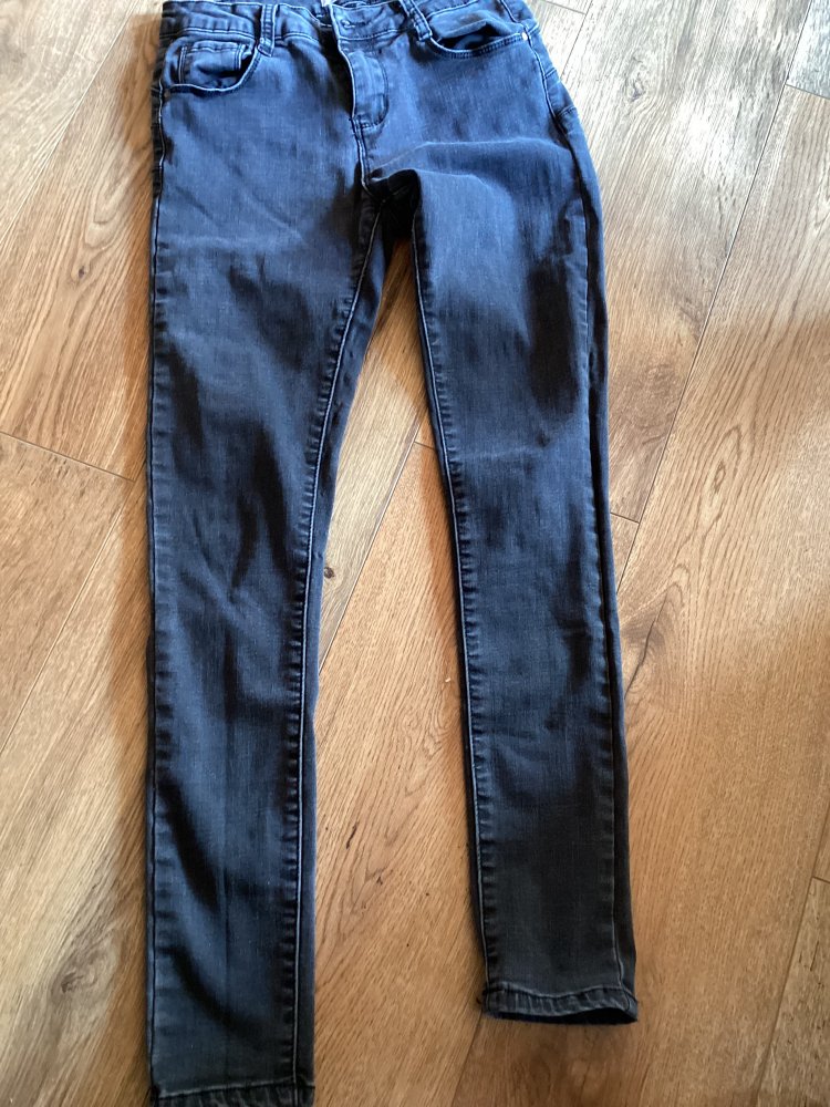 graue Jeans gr.36