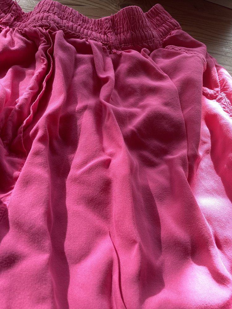 schöne Shorts pink gr.XS