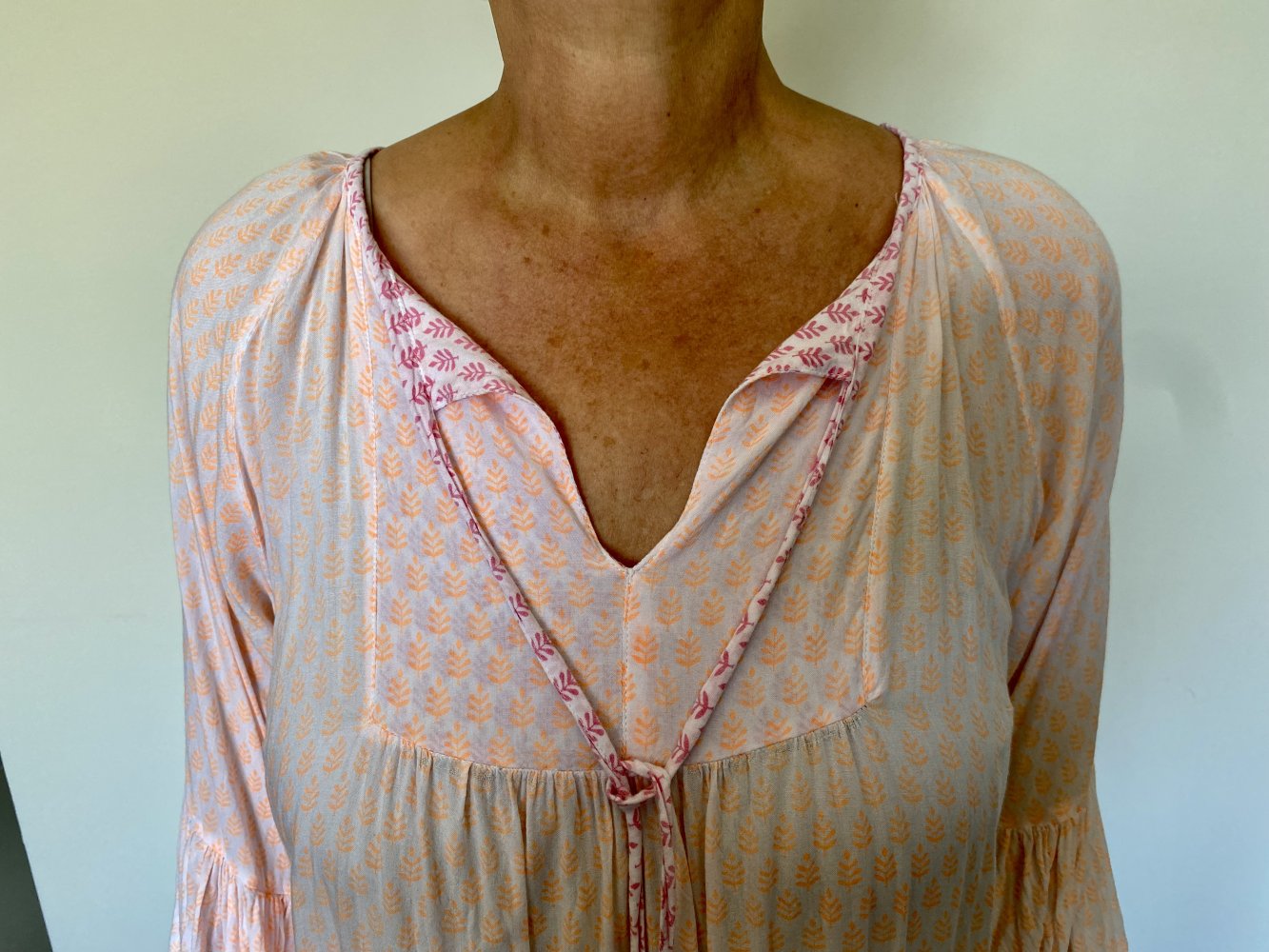 Ayushi, Tunika, Bali Style, bunt, Pompons, onesize