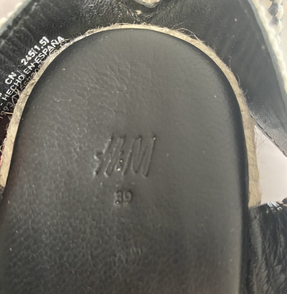 H&M, Sandale, Wedges, schwarz/weiß, Schnürung, Gr. 39