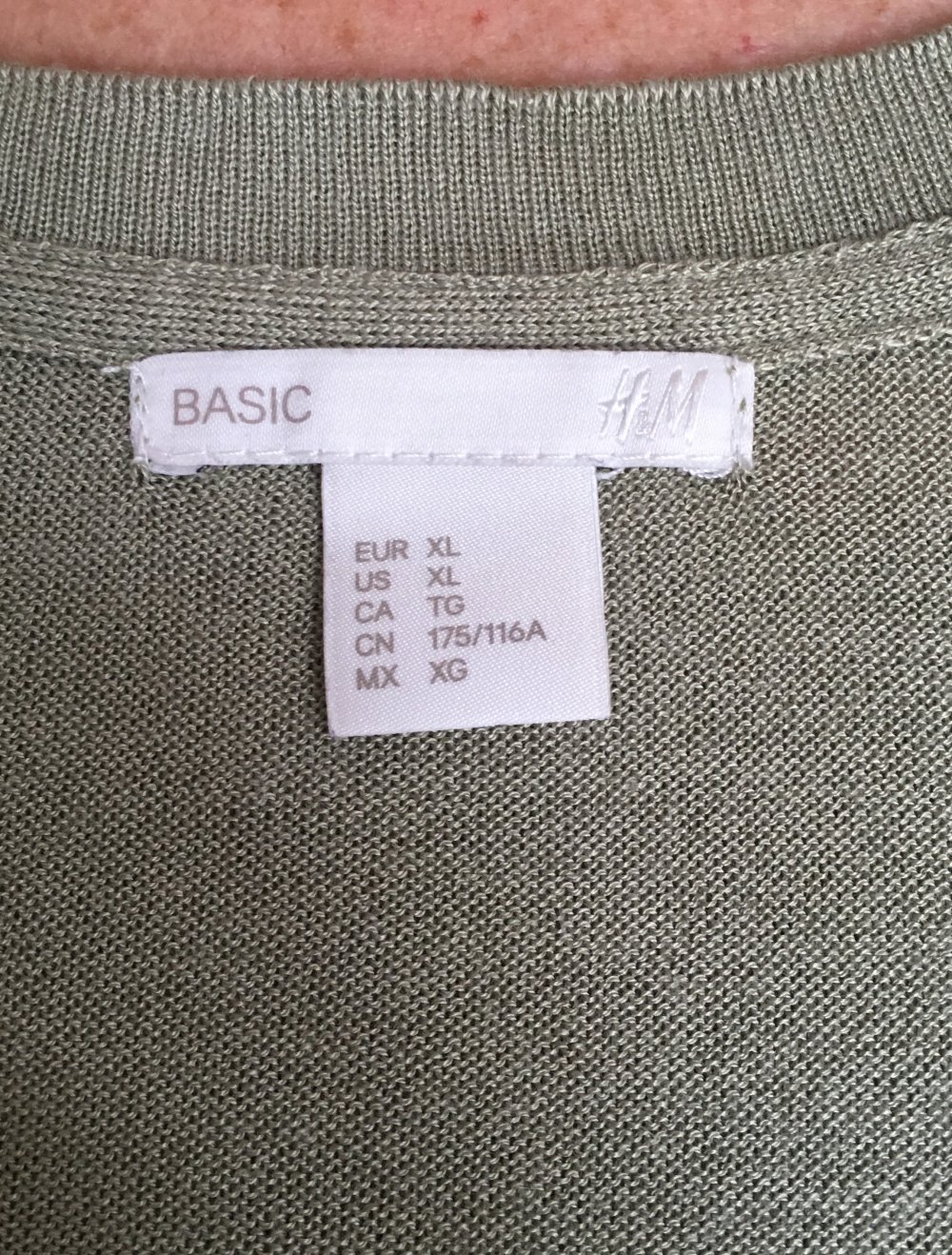 H&M Basic Kurzarmpulli, pastellgrün, Gr. XL