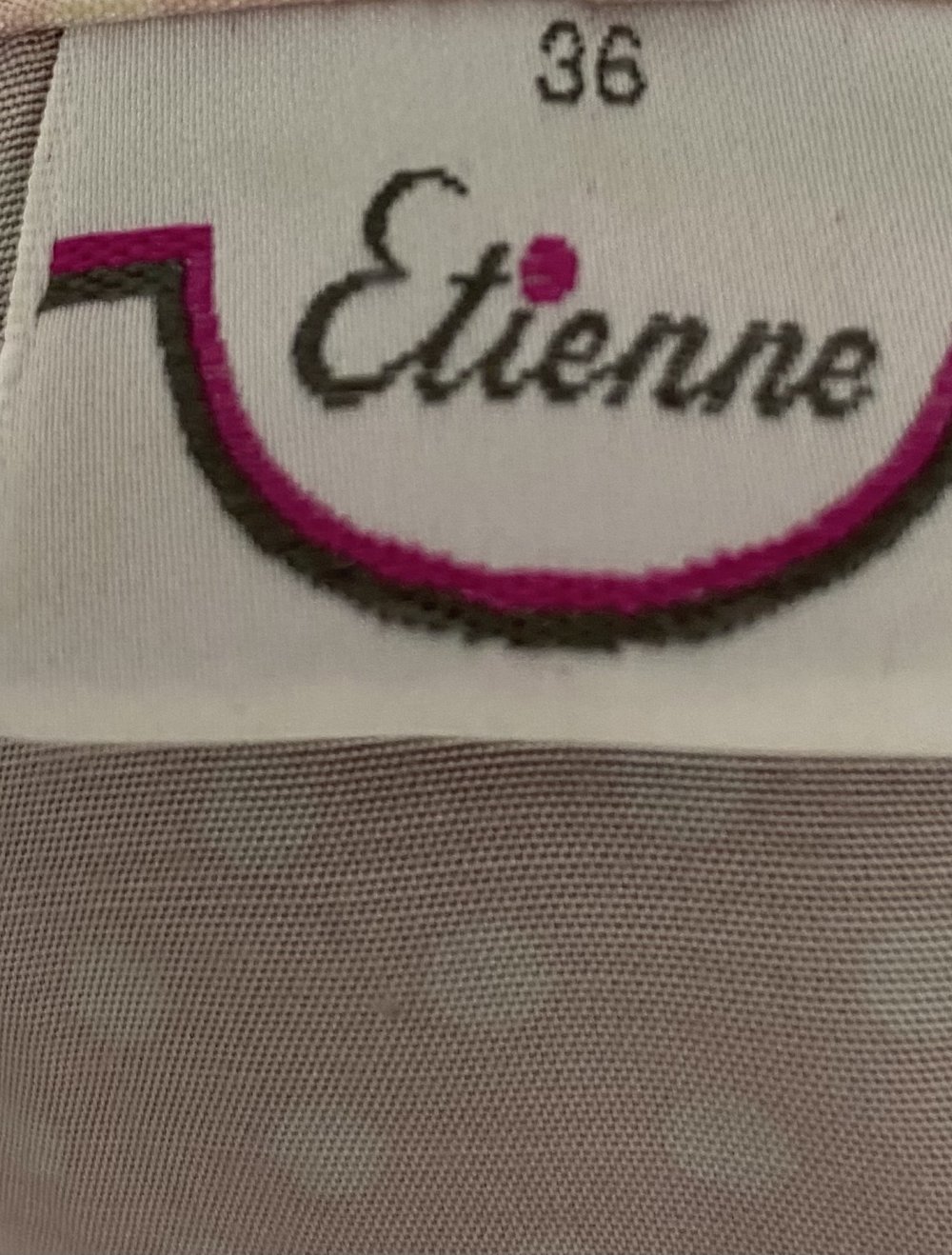 Etienne, Blusenjäckchen, Viskose, rosé/weiß gepunktet, Gr.36