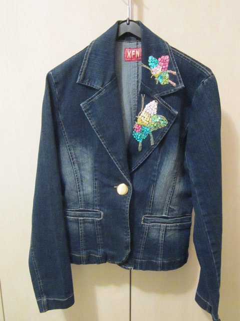 Exclusive Jeansjacke mit apartem Blickfang