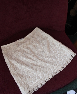 Wunderschöner Cremefarbener Rock von Promod