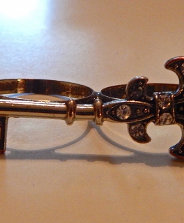 cooler doppelring mit schlüssel :)