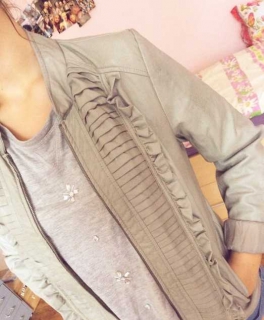 Graue Dorothy Perkins Lederjacke, Rüschen, Edel, Besonders