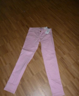 Neue rosa Jeans von TRF (Zara)
