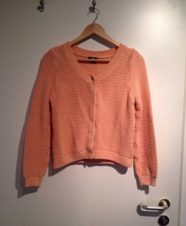 Pastellfarbene Strickjacke von H&M