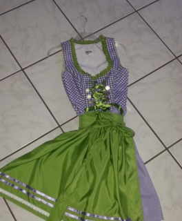 Lila-grünes Dirndl