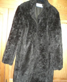 Kunstpelzmantel Kurzmantel dunkelbraun More & More Gr 44