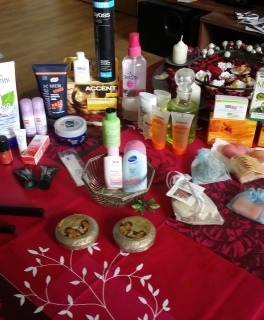 kosmetik und Parfüm paket set