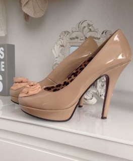 Chillany Lack Pumps in nude Gr. 39