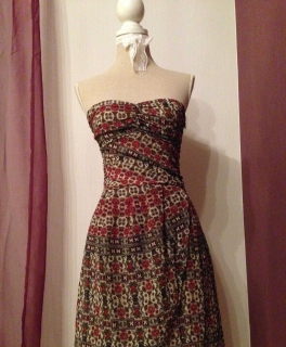 hübsches Kleid von Mango NEU mit Etikett