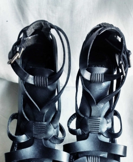 Schwarze High Heels Sandaletten von ZARA in 41 - kaum getragen