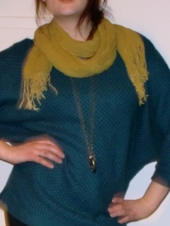 Senftfarbener/ Grüner dünner glitzer Schal / Tuch