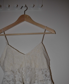 schönes spitzen crop shirt