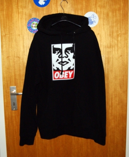 schwarzer Hoodie von Obey, mit Logo 