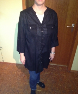schwarze lange Bluse 