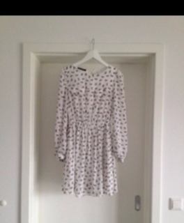 Kleid mit Hundeprint