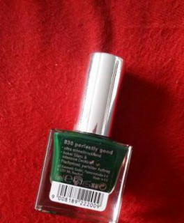 grüner Nagellack P2