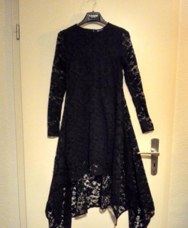 Spitzenkleid schwarz XS