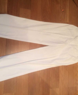 Strenesse Damen Hosenanzug, 1x getragen weiß Neupreis: 800 Euro