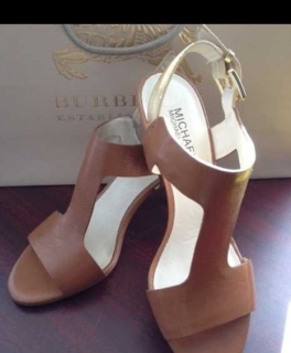 Michael Kors Schuhe / Sandalen / aus Leder in Cognac Farbe 37 Damen