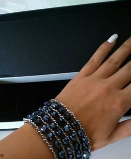 Sehr schönes Armband mit Swarovski-Kristallen