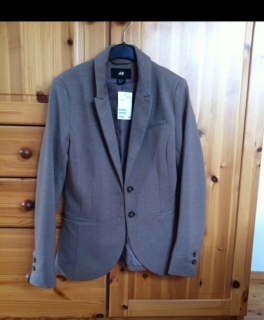 Blazer mit Etikett 