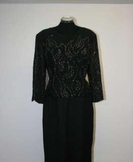 Wunderschönes schwarzes Abendkleid