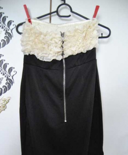 Minikleid mit Rüsschen in XS