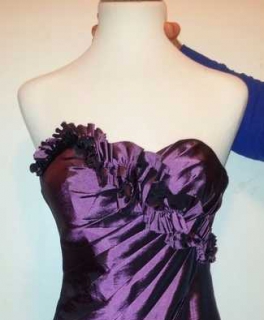 Schickes lila Cocktailkleid, sehr edel!