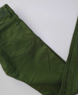 Tolle Röhrenhose, Jaens, grün, Gr. 34, neu, Stradivarius