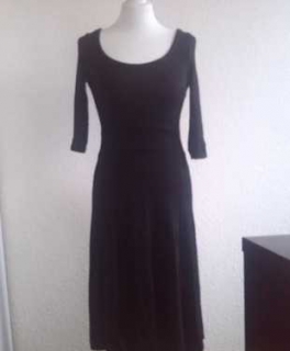 Wadenlanges Kleid, Herbstkleid, stretch, H&M, schwarz