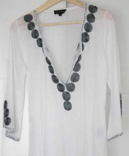 Leichte weiße Strandtunika