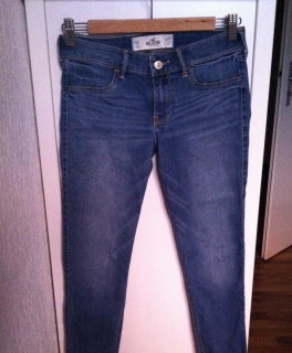 Hollister Jeggins helles blau/mittelblau Jeans - Gr. 27 