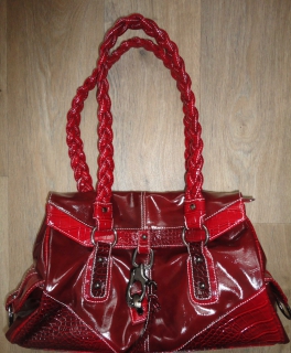 Tasche Lack rot sehr edel mit Krokodillederoptik geflochtene Henkel