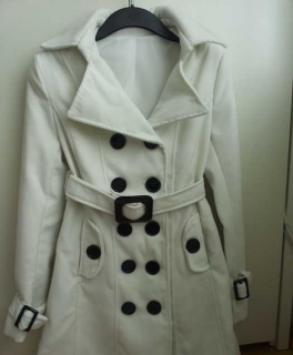 Wunderschöner Mantel Military Herbst Winter Wollweiss 38