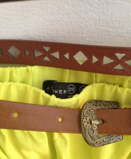 Maxirock Primark neongrüne inkl. Gürtel