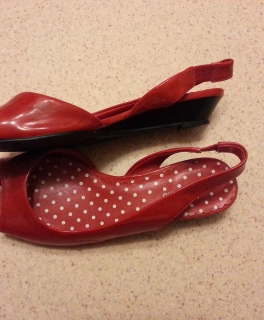 Rote Lack Peeptoe Ballerinas 36