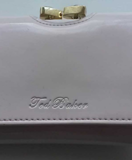 Ted Baker Portemonnaie / Geldbeutel / Brieftasche in hellrosa