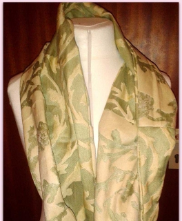 Universal Wendeschal Floralmuster