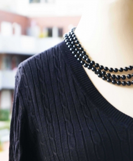 Pullover // Tommy Hilfiger // schwarz // Zopfmuster // Baumwolle