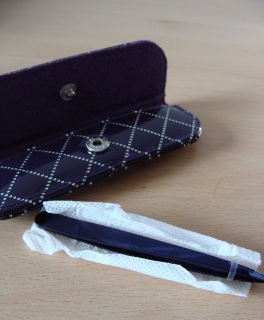 Pinzette mit edlem Etui