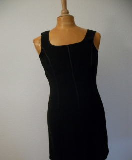 Süsses schwarzes Etui-Kleid von Laura Ashley / Laura Ashley 