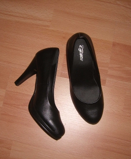 Pumps in 36 nur im Tausch