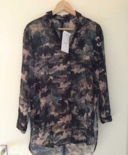 Neue Bershka Camouflage Bluse Gr. S