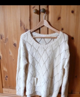 creme farbender Strickpullover / Lochpullover neu